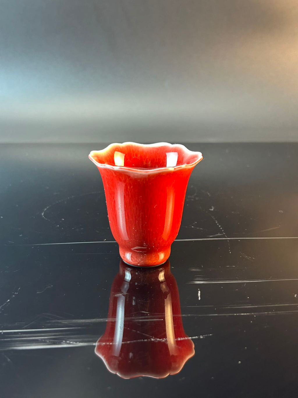 景德镇高温颜色釉郎红闻香杯